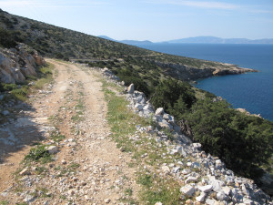 Along the track past Maxairota, Naxos
